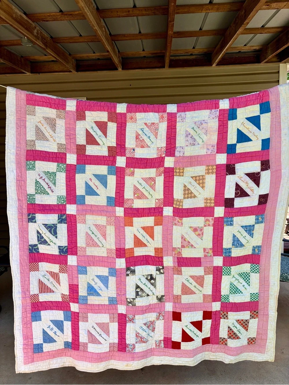 Vintage Friendship Signature Quilt - Hand Quilted Pink Patchwork 61 x 74”